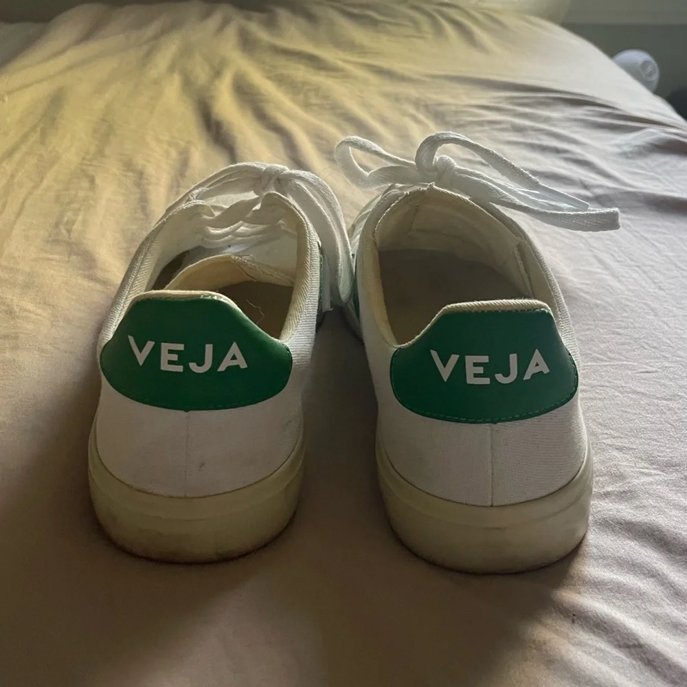 Veja White and Green Women's Sneakers - Picture 3 of 5